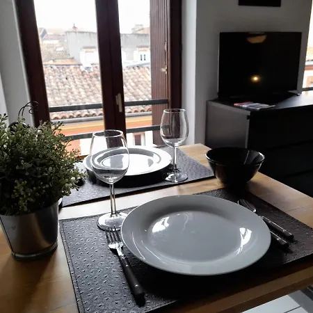 Apartment Studio Proche Gare Sncf Matabiau Et Mediatheque • A Deux Pas Des Allees Jean Jaures *